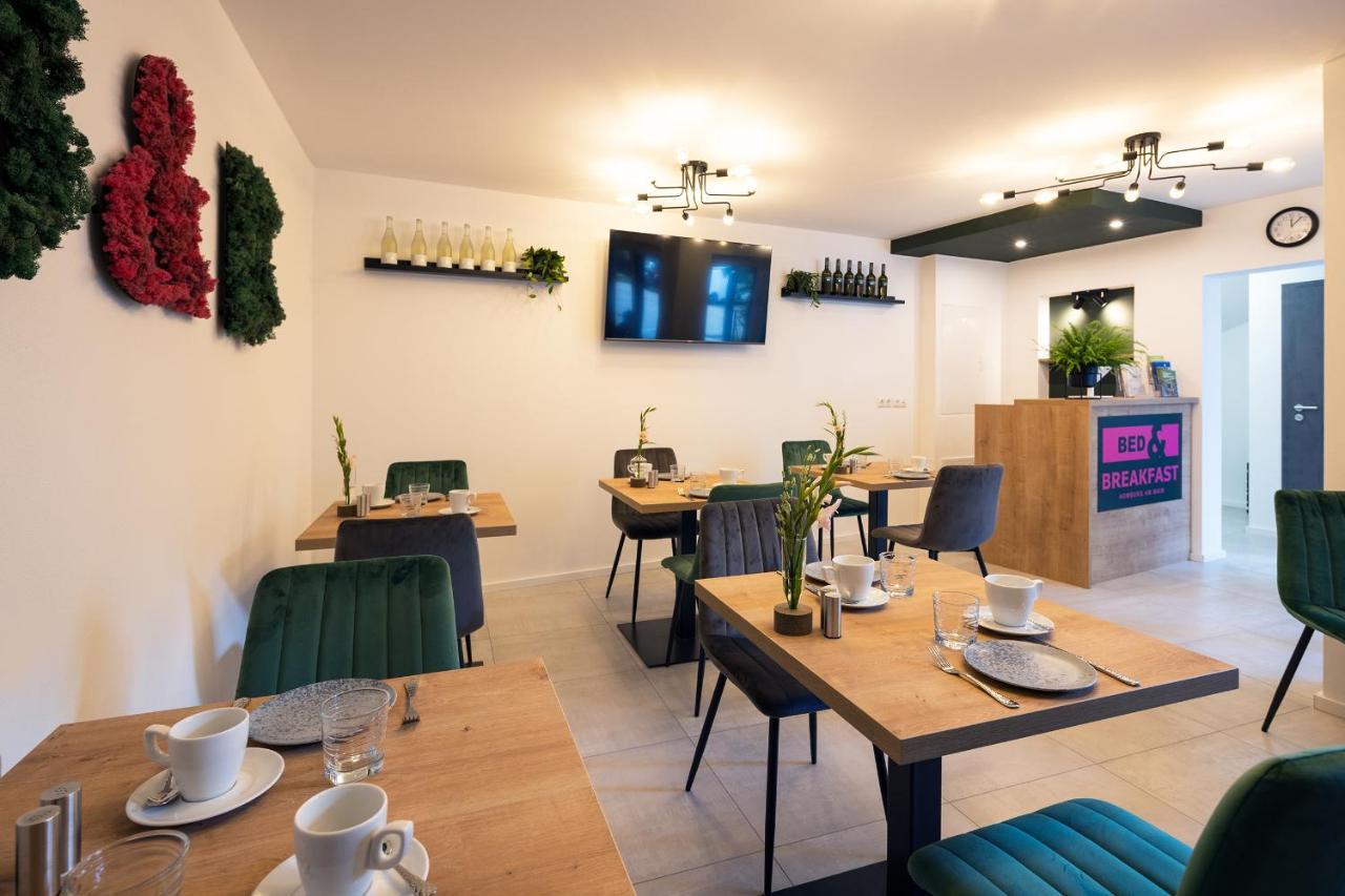 Bed And Breakfast - Homburg Am Main Esterno foto